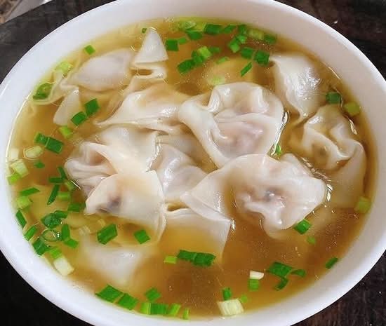 Q6 Wonton soup 云吞汤